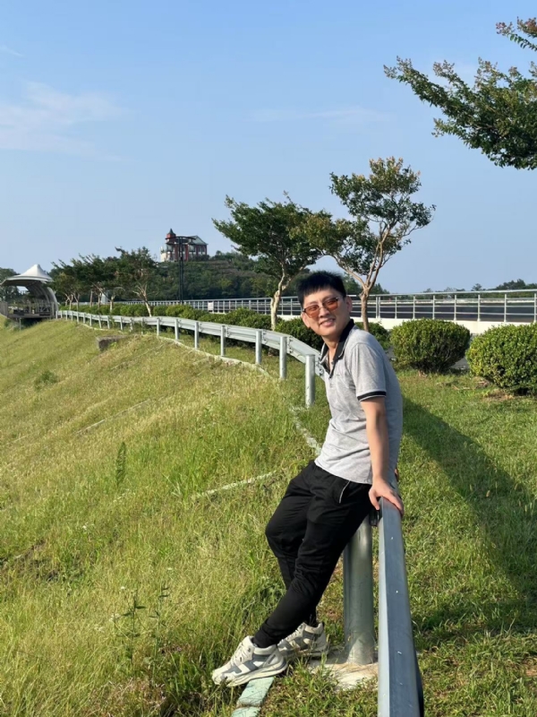 悠人的第一张照片--昆山交友中心